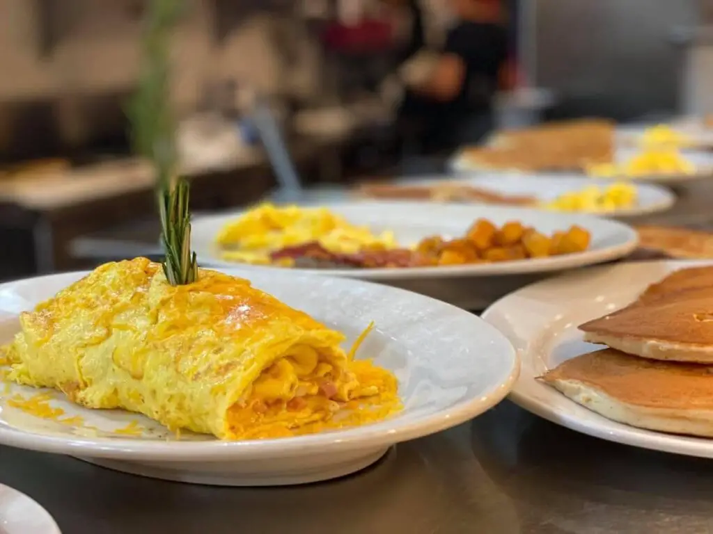 Chops and Eggs Hash House Is Planning for Two New Outposts in the San Antonio Area