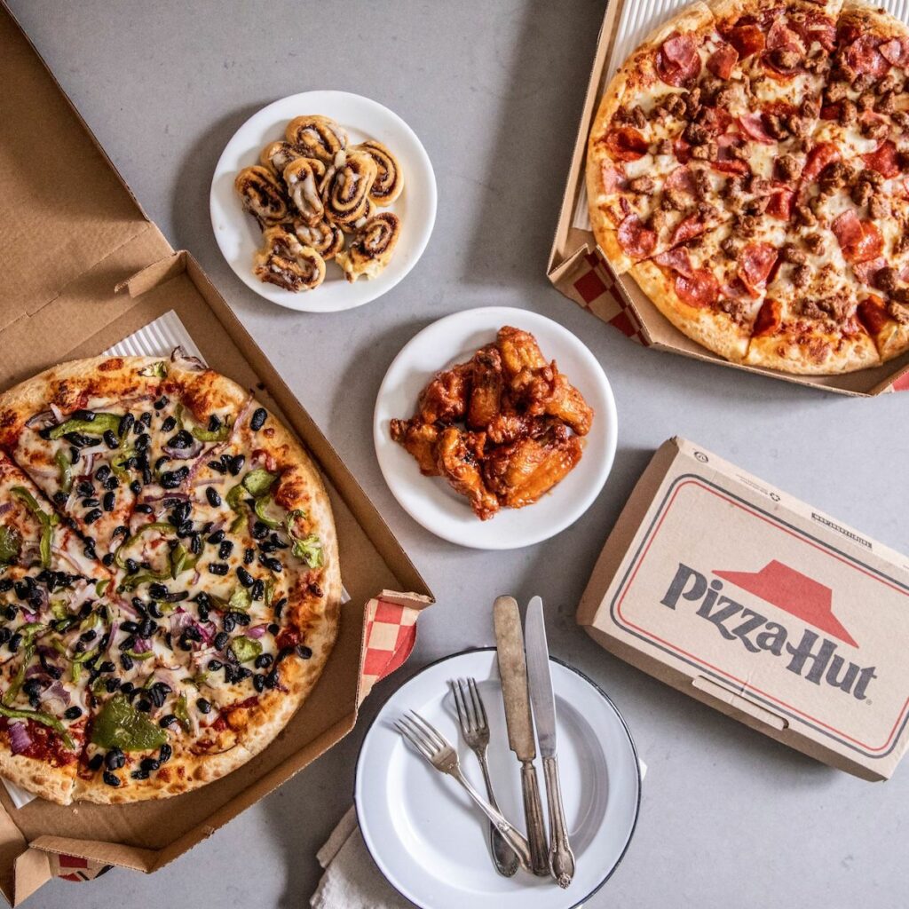 Pizza Hut Express Is Coming to UTSA's RowdyMart