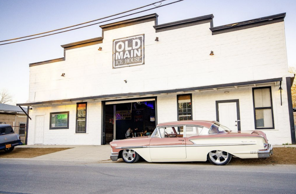 Old Main Ice House in Cibolo Is Temporarily Closed