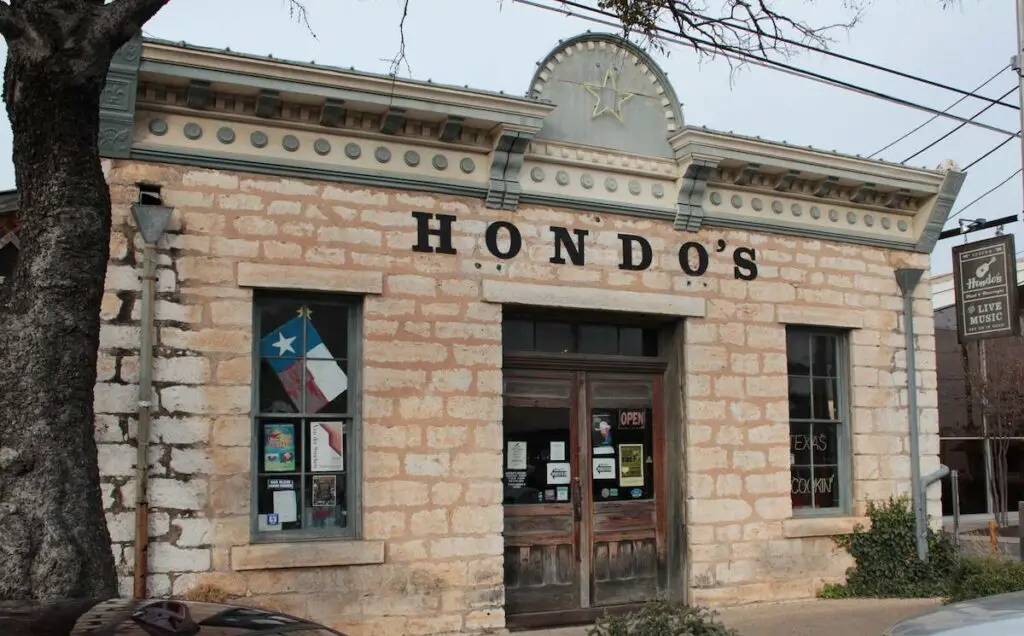 Hondo's on Main Is Renovating